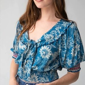NATURAL LIFE Blue Floral Blouse